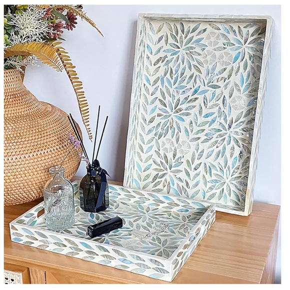 Elegant Blue and White Leaf Patterned serving tray set - Picture 1 of 8
